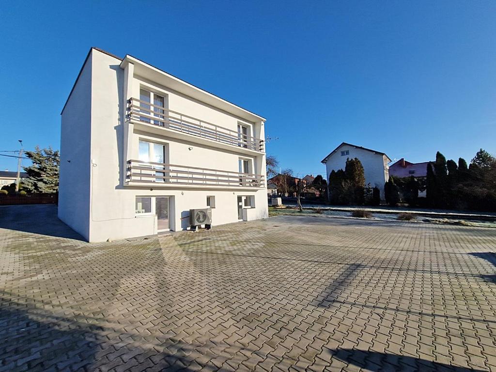 Noclegi Kielce - Dom Nad Rzeka - Pokoje Esterno foto